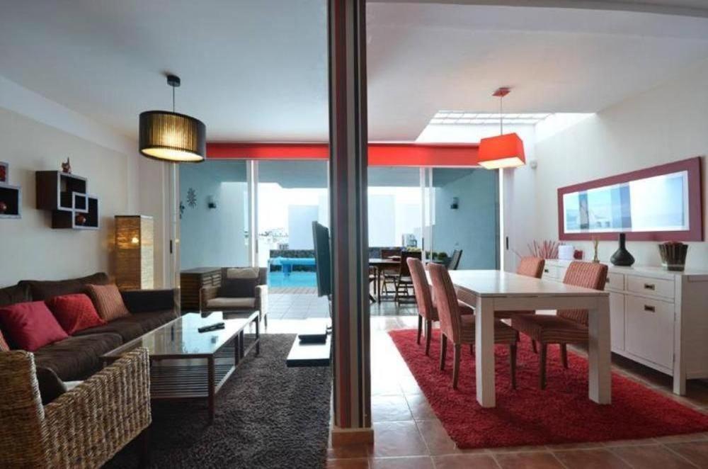 Villa Marina Piscina Climatizada Opcional Y 2 Bicis Gratuitas Playa Blanca  Exteriör bild