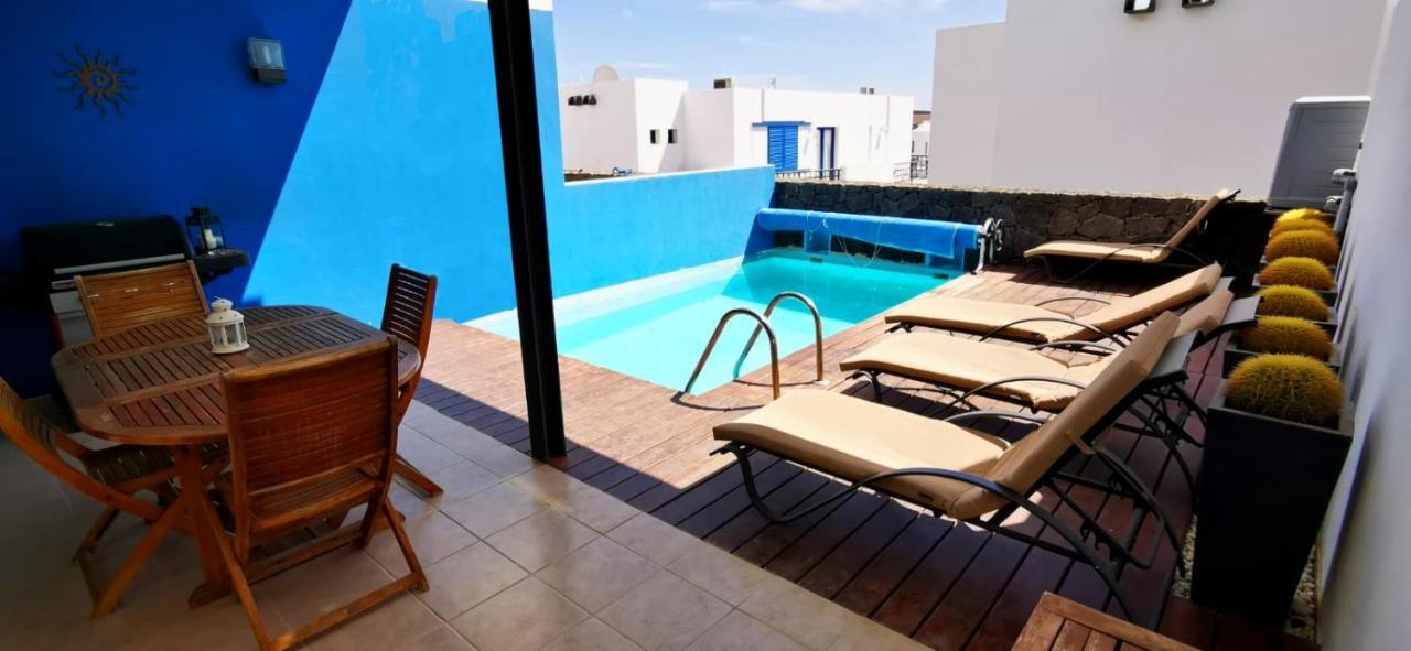 Villa Marina Piscina Climatizada Opcional Y 2 Bicis Gratuitas Playa Blanca  Exteriör bild