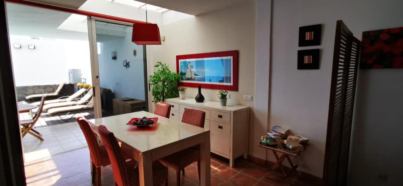 Villa Marina Piscina Climatizada Opcional Y 2 Bicis Gratuitas Playa Blanca  Exteriör bild