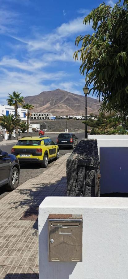 Villa Marina Piscina Climatizada Opcional Y 2 Bicis Gratuitas Playa Blanca  Exteriör bild